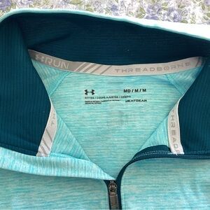 Under Armour Aqua and Teal Zip-Up Top. Size medium.   B6